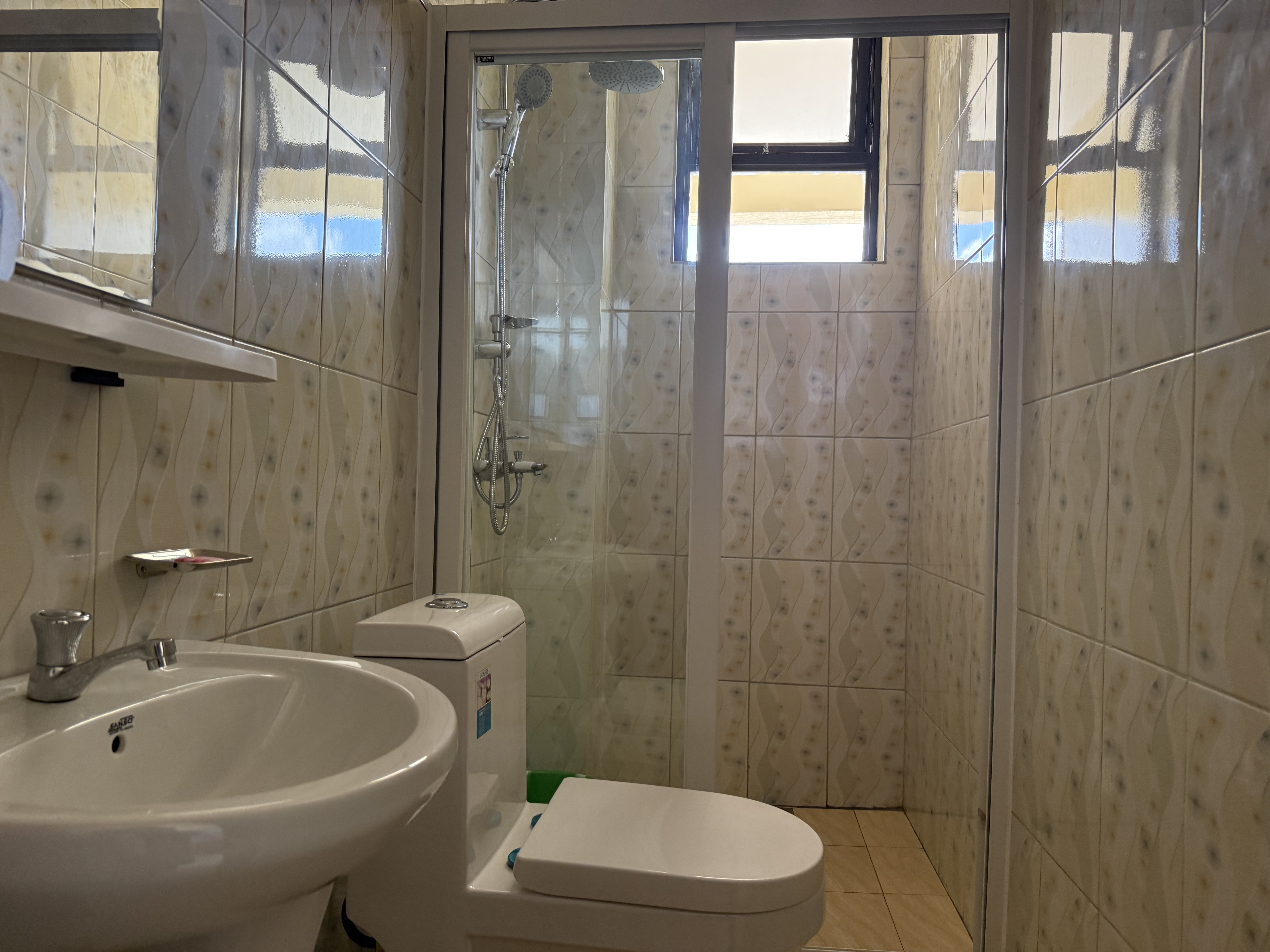 Single Room Bathroom